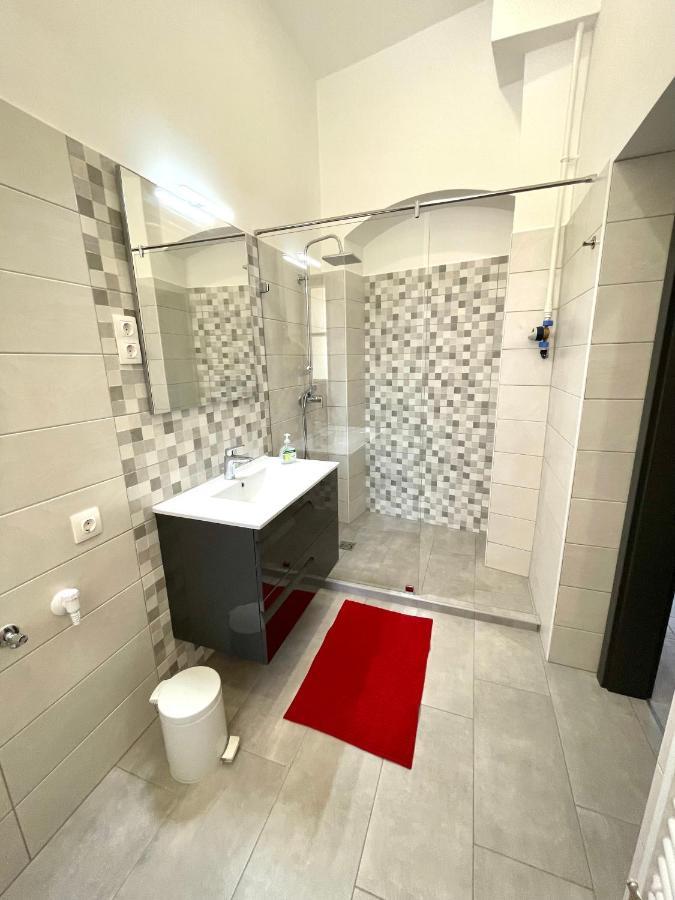 Fullmoon Apartments 2 Сегед Экстерьер фото