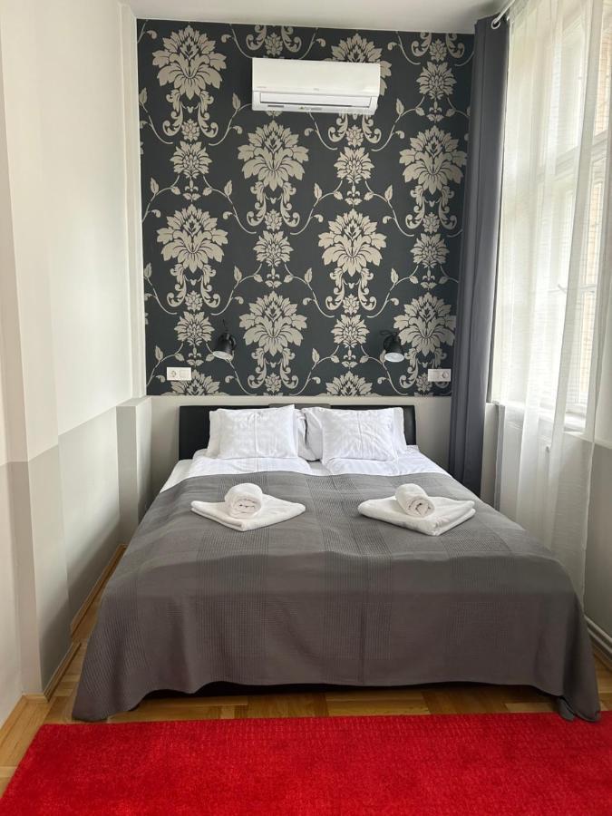 Fullmoon Apartments 2 Сегед Экстерьер фото